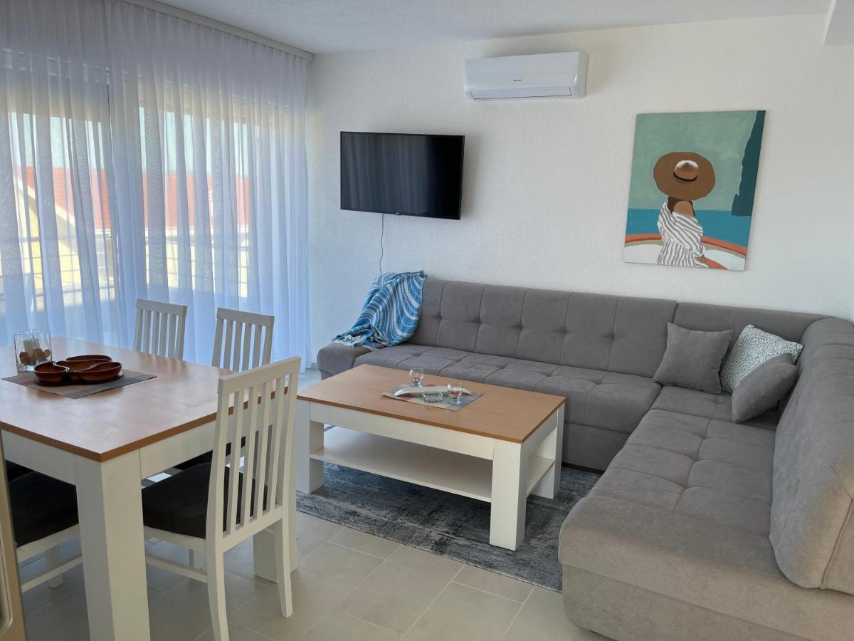 Sea View, Peaceful. Daire Makarska Dış mekan fotoğraf