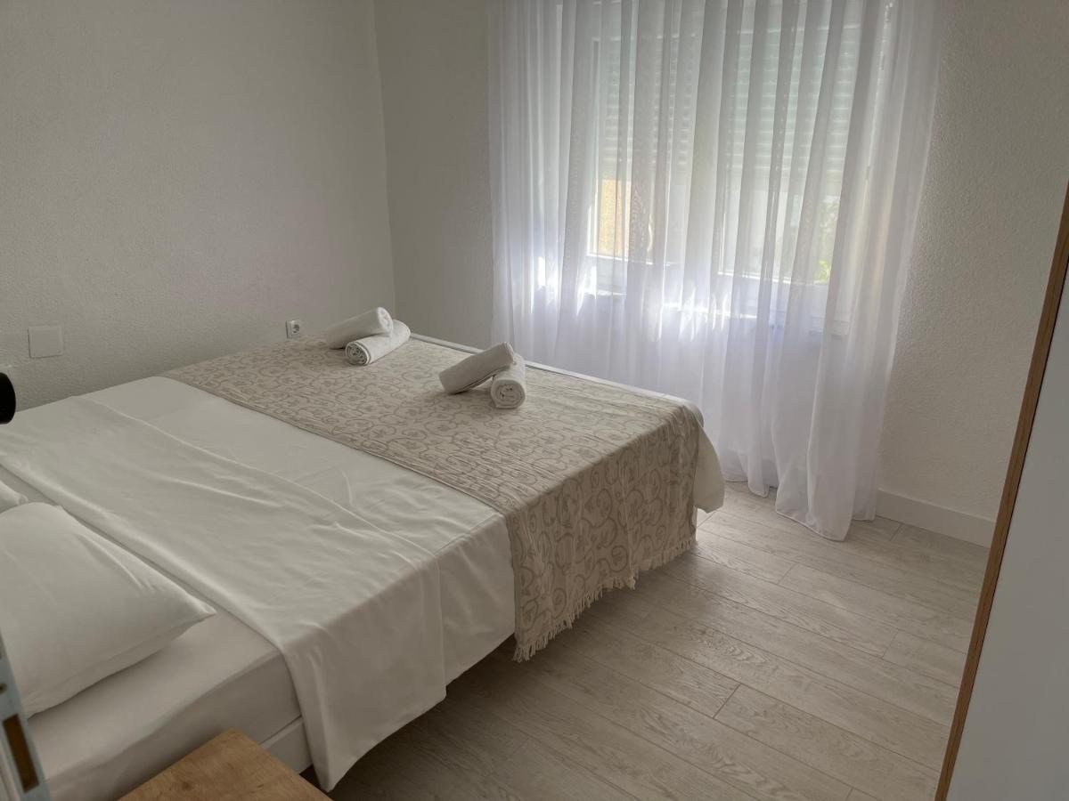Sea View, Peaceful. Daire Makarska Dış mekan fotoğraf